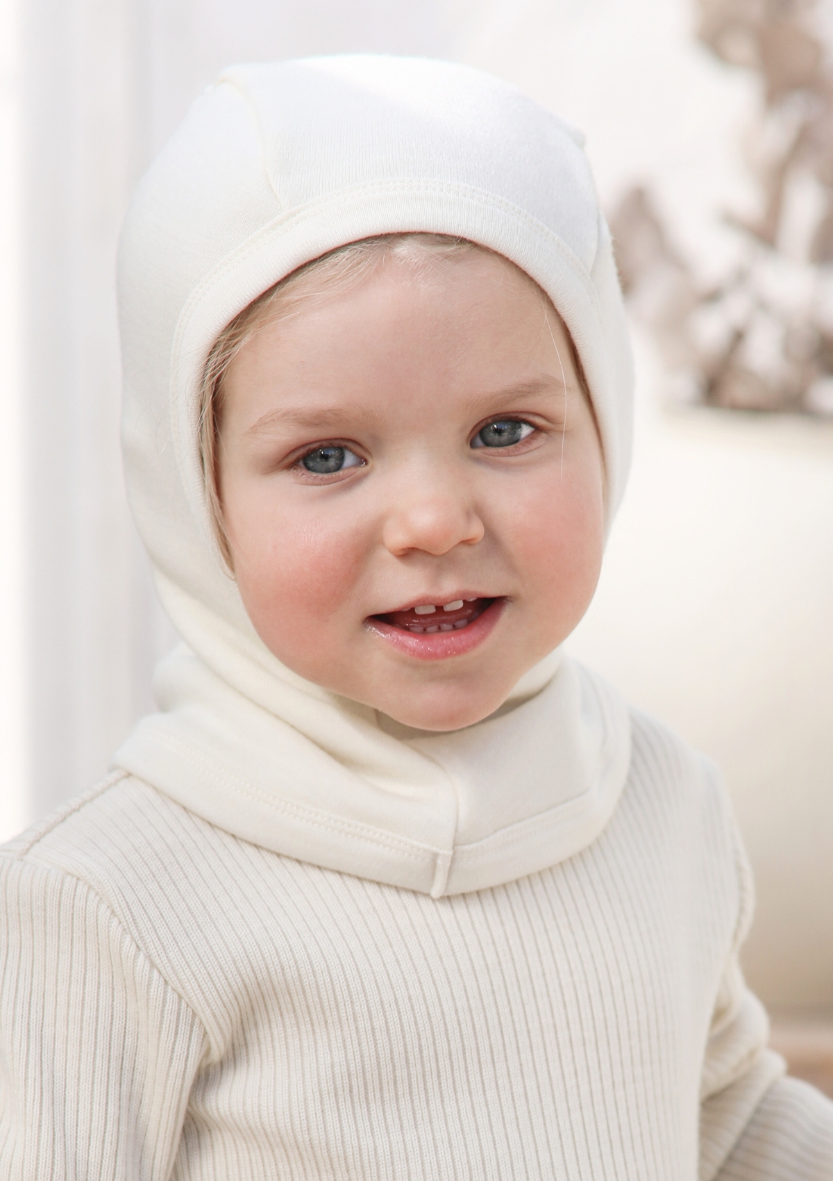 Flybaby, image size:1200x1700