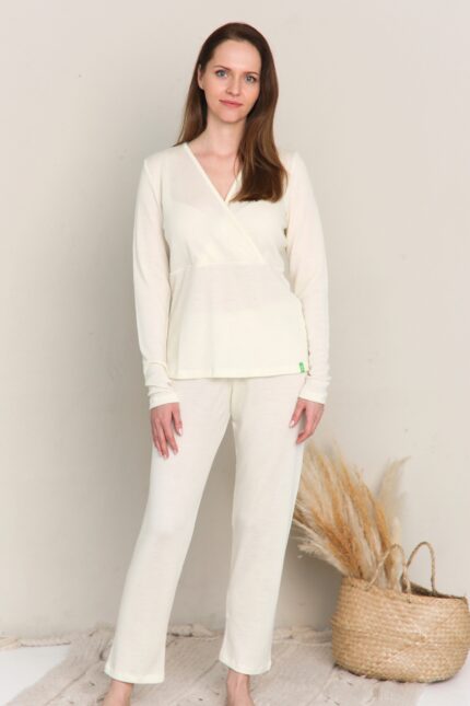 Nursing pyjama set in merino wool