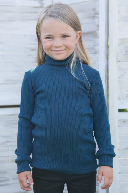 Kids turtleneck sweater in merino wool